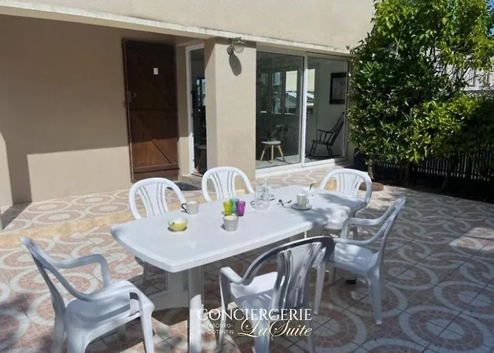 Frangipanie Semesterbostad *